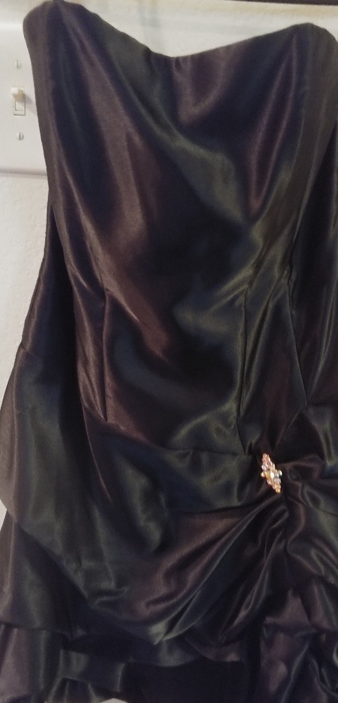 Black Jessica McClintock ruffled cocktail dress